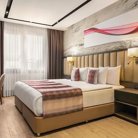 Hotel Ramada Bywyndham Umraniye 4*