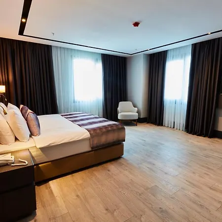 Ξενοδοχείο Ramada Bywyndham Umraniye 4*