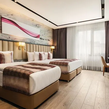Ramada Bywyndham Umraniye 4*